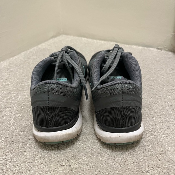 Nike Flex Trainer 6 Women's Cross-Training Shoes, Women’s size 7 - Picture 11 of 11